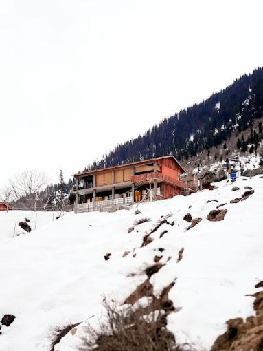 Khana Badosh Resort Kalam Экстерьер фото