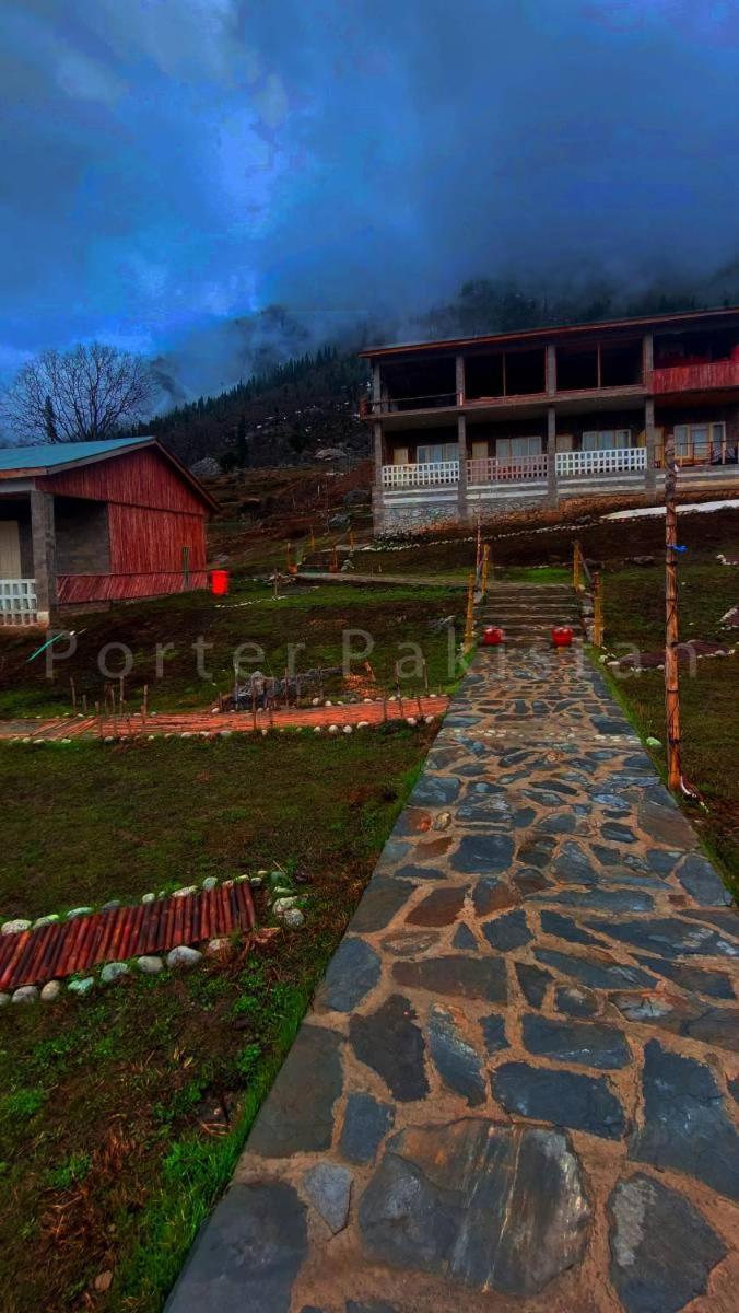 Khana Badosh Resort Kalam Экстерьер фото